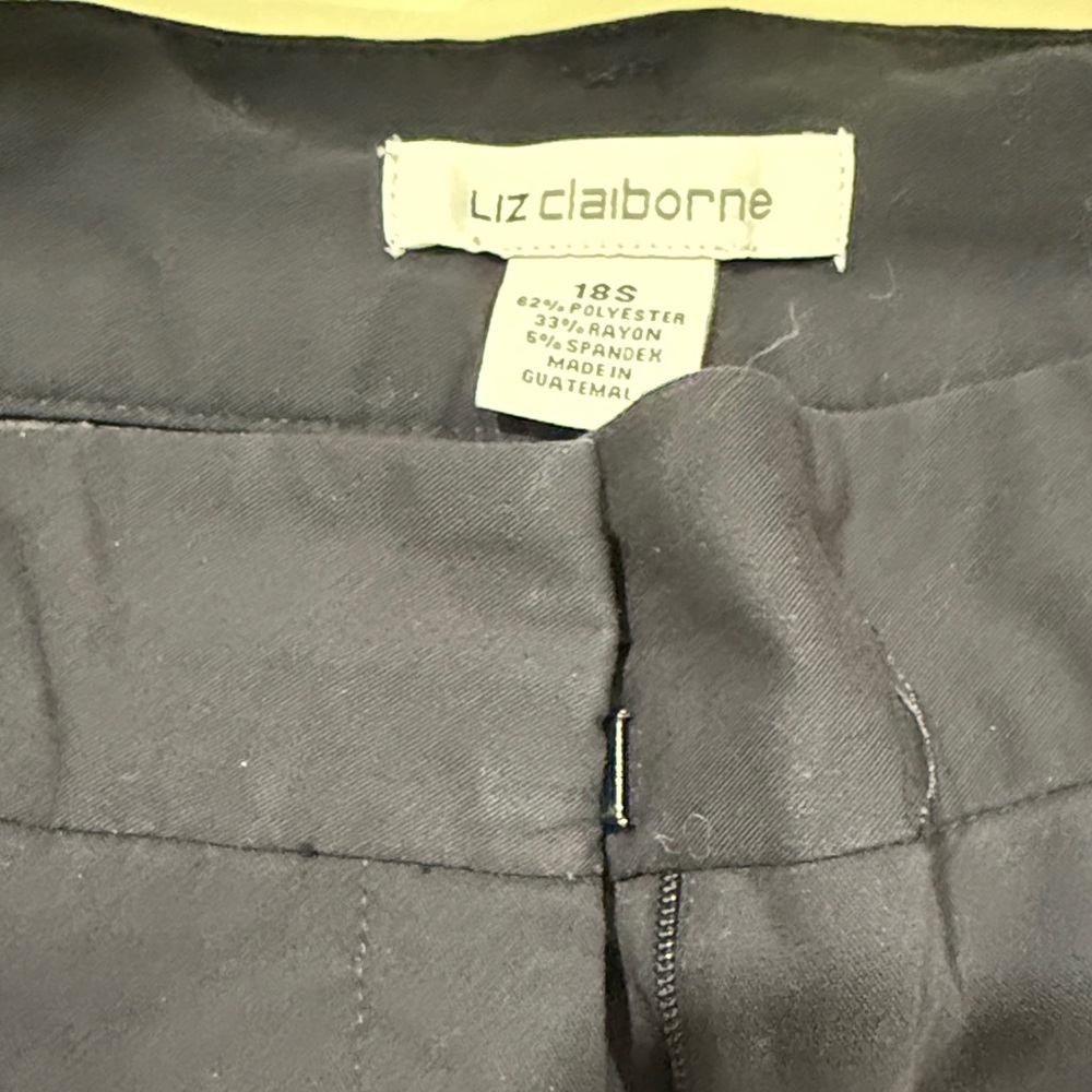 Liz Claiborne women’s navy Dress Pants